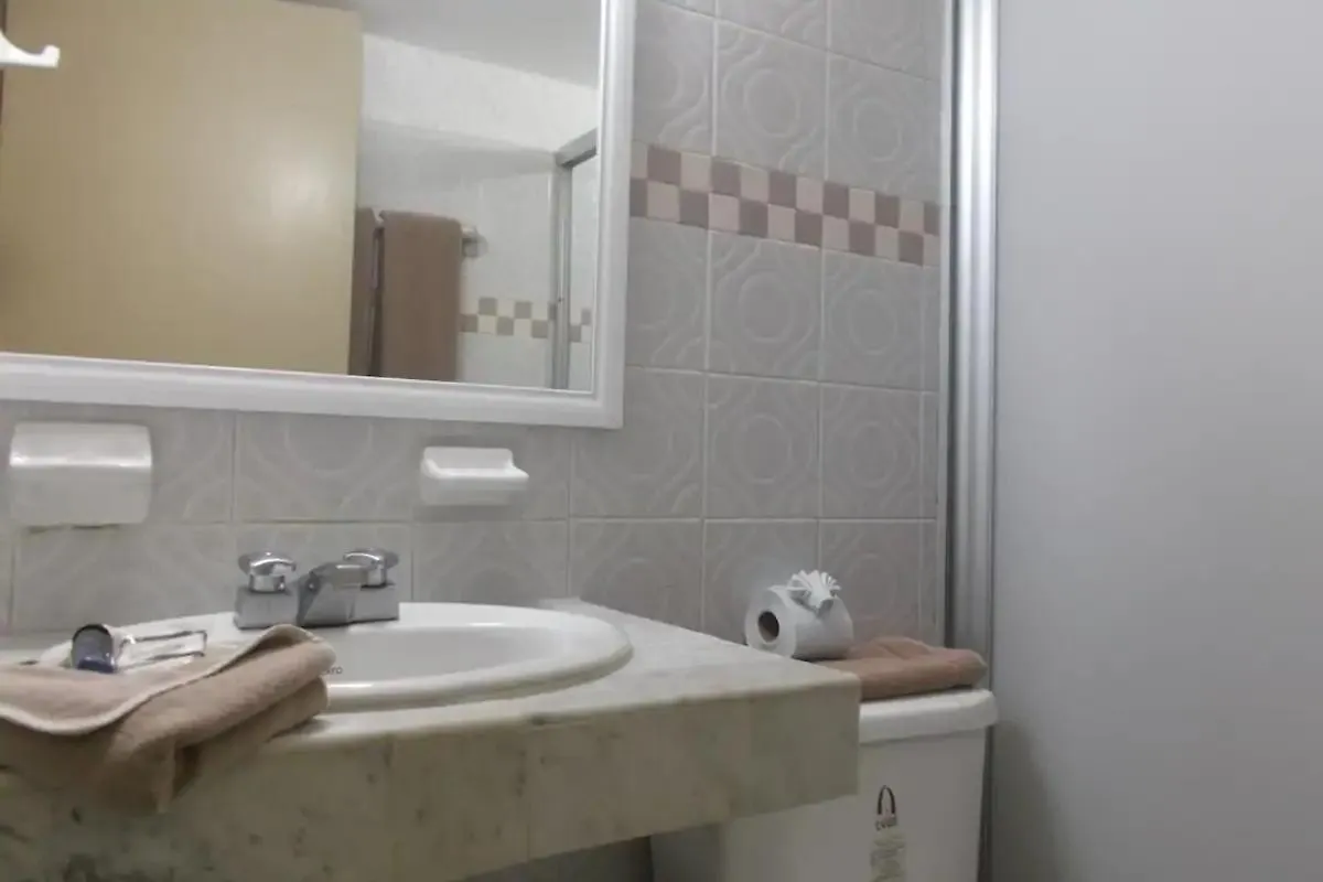 Guest house Arena Hotel Zone Room Cancun